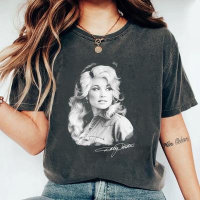 Koszulka z portretem Dolly Parton, Forever Country 1946-2026 Koszulka muzyczna