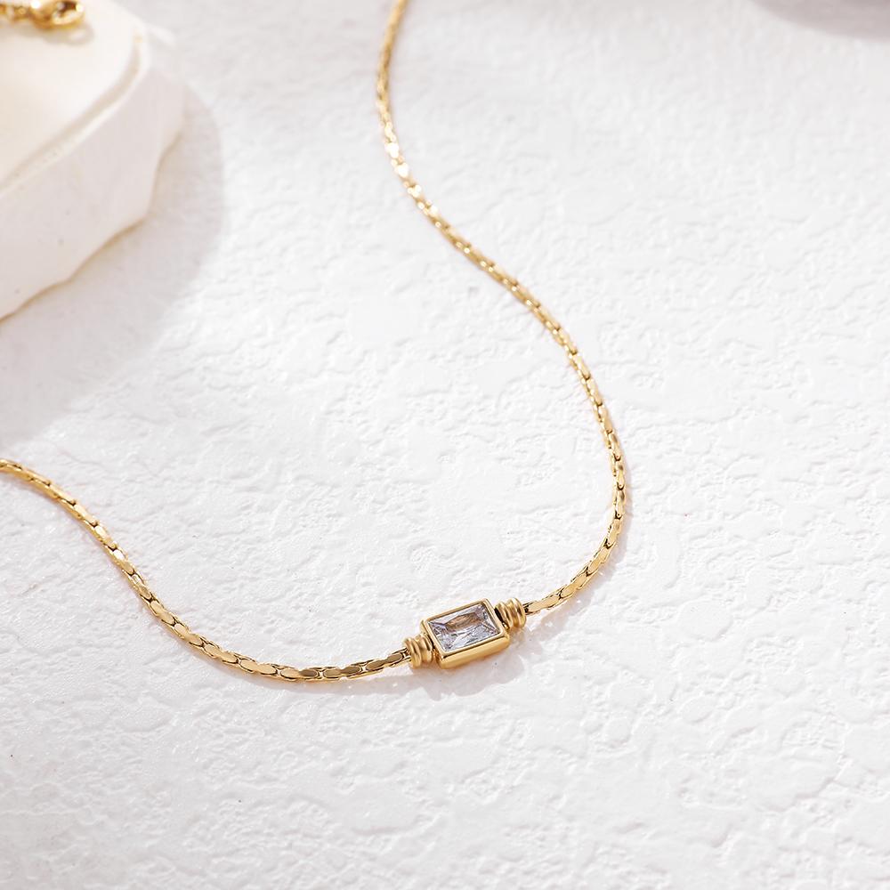 Vintage Striped Flat Snake Chain Clavicle Neckalce Exquisite Shiny White Square Zircon Choker Stainless Steel Jewelry Party Gift