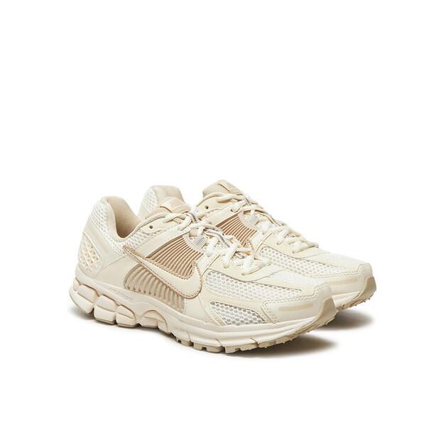 Кроссовки Nike Zoom Vomero 5