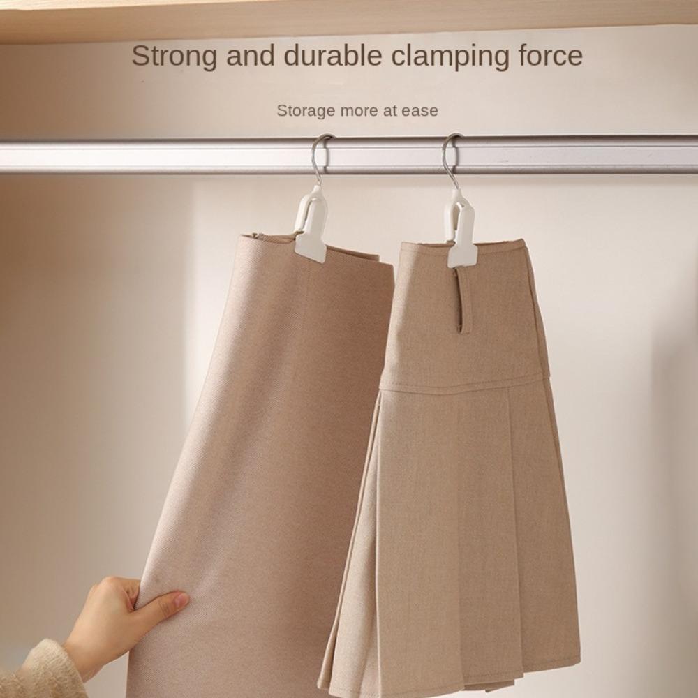 2pcs Clothes Pins Pants Clip Storage Clothespin Easy to Use Clothes Hat Sock Clip Home