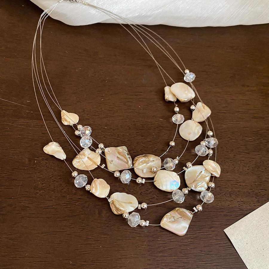 European and American color acrylic shell beaded necklace design sense collarbone chain exaggerated necklace women
