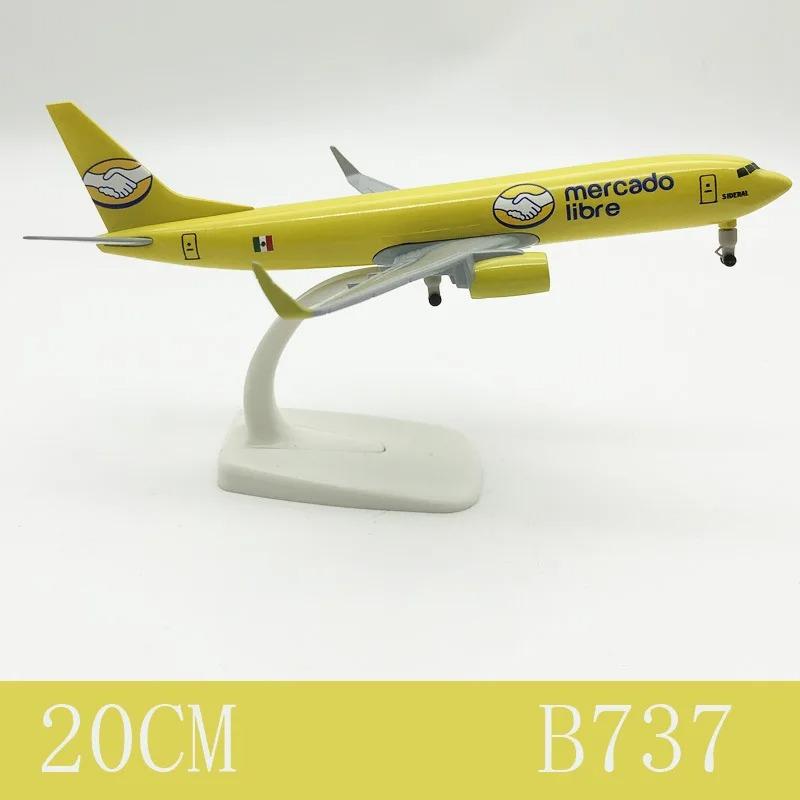 1/400 Scale Model Planes 20cm B737 Aeromexico Airways Alloy Diecast Toy Aircraft Miniature Airplanes Static Model with Base