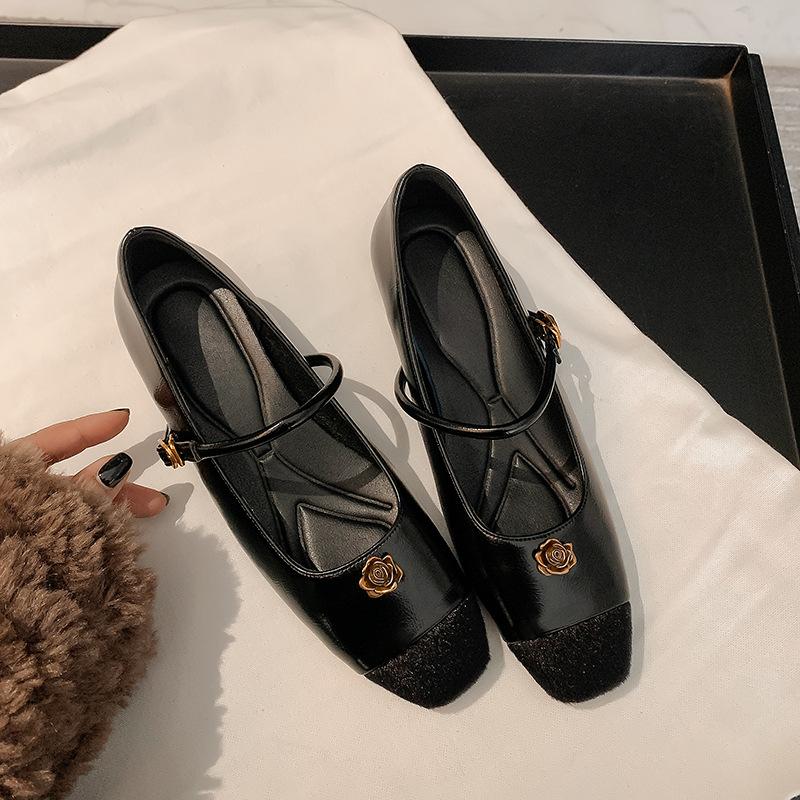Cowhide version inner height increase one-word buckle Mary Jane shoes women's shoes 2025 spring and autumn new French small fragrant temperament si