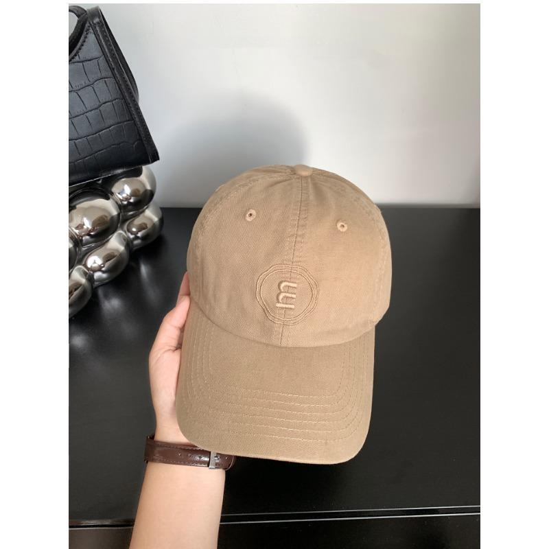 Retro embroidered letter baseball cap men's and women's sunshade simple personality street leisure cap