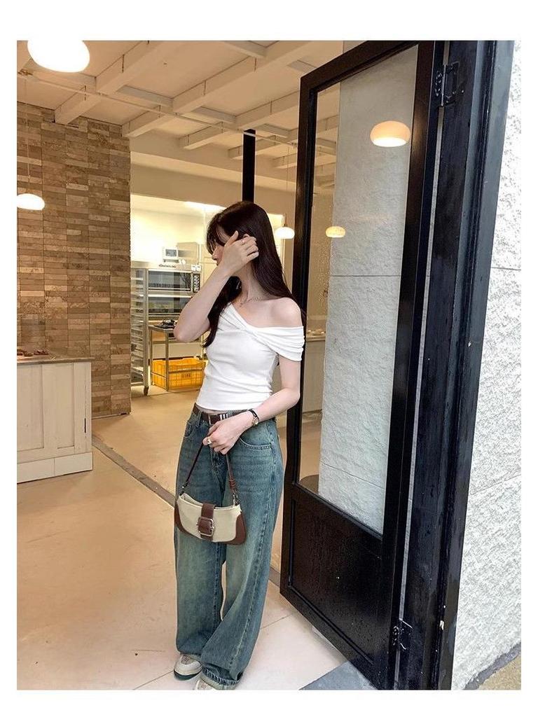 2025 Chic Off-Shoulder Short-Sleeve Women's Slim Top