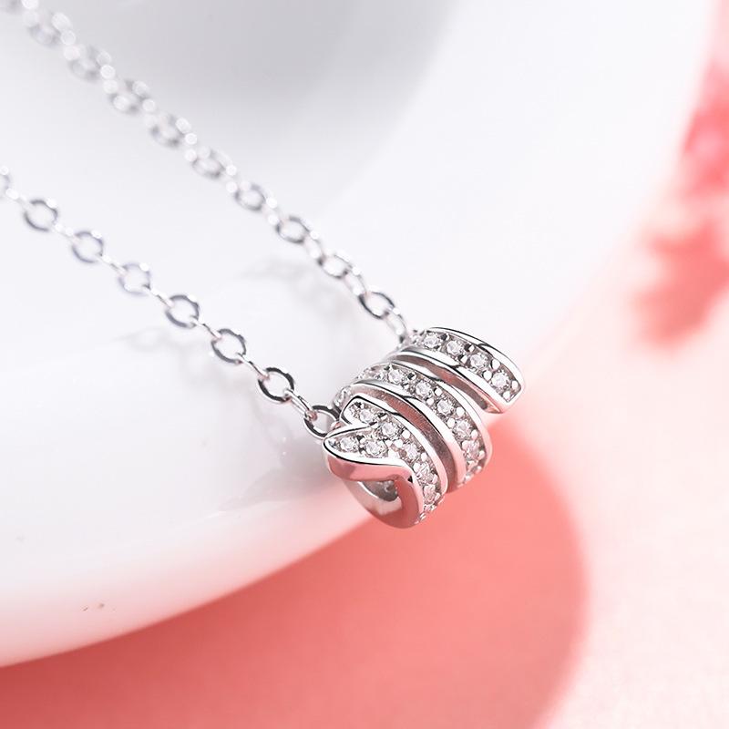 Rotating Passepartout Necklace Korean version niche design pendant creative light luxury jewelry ins style