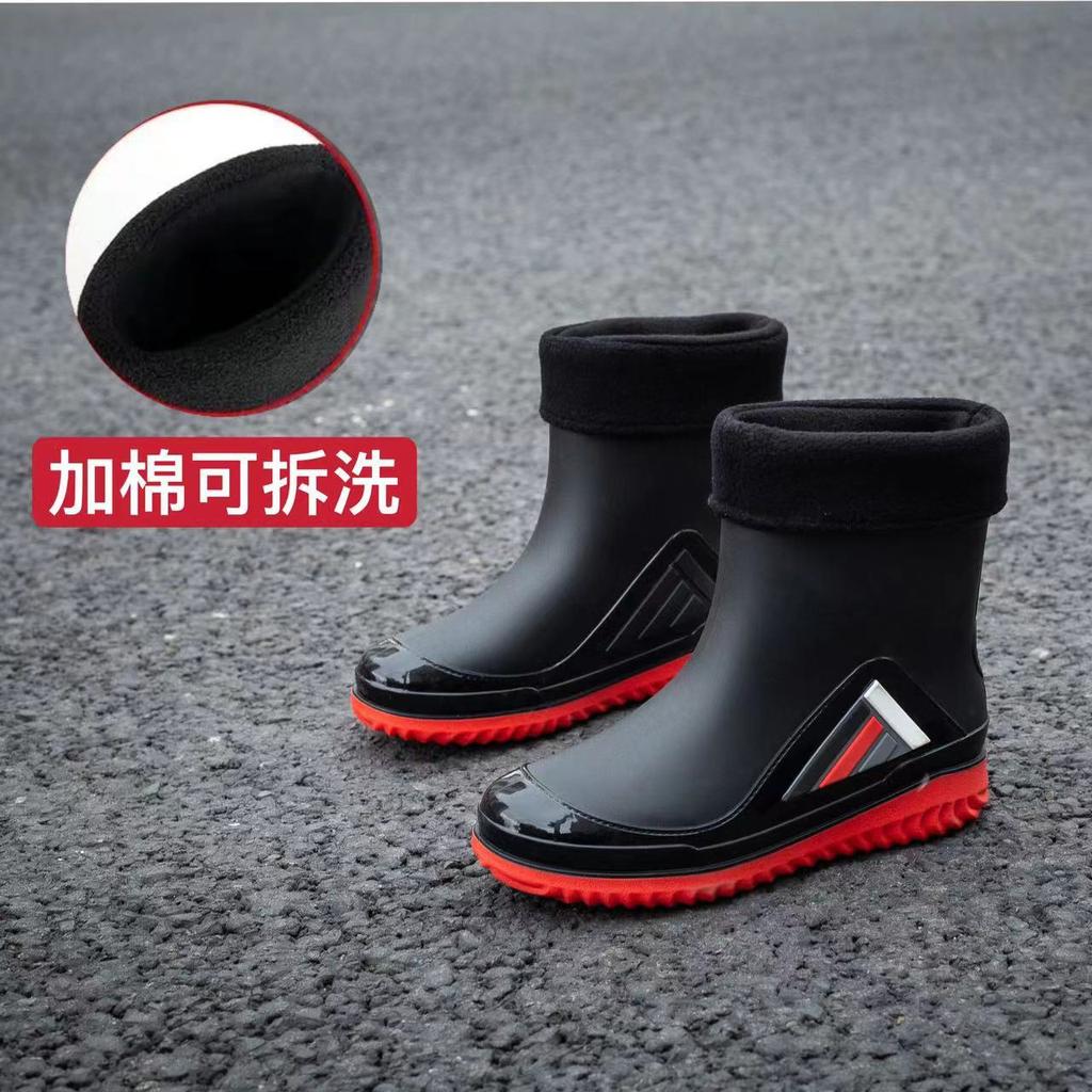 Rain shoes men's medium tube non-slip waterproof shoes new fashion outdoor closed water boots warm short tube rubber shoes men's fashion