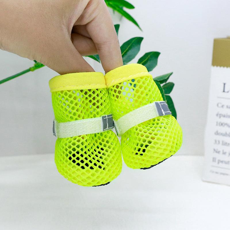 4Pcs Summer Cooling Dog Boots for Night Walks Breathable Mesh Dog Shoes with Reflective Straps & Soft Sole for Paw Protection