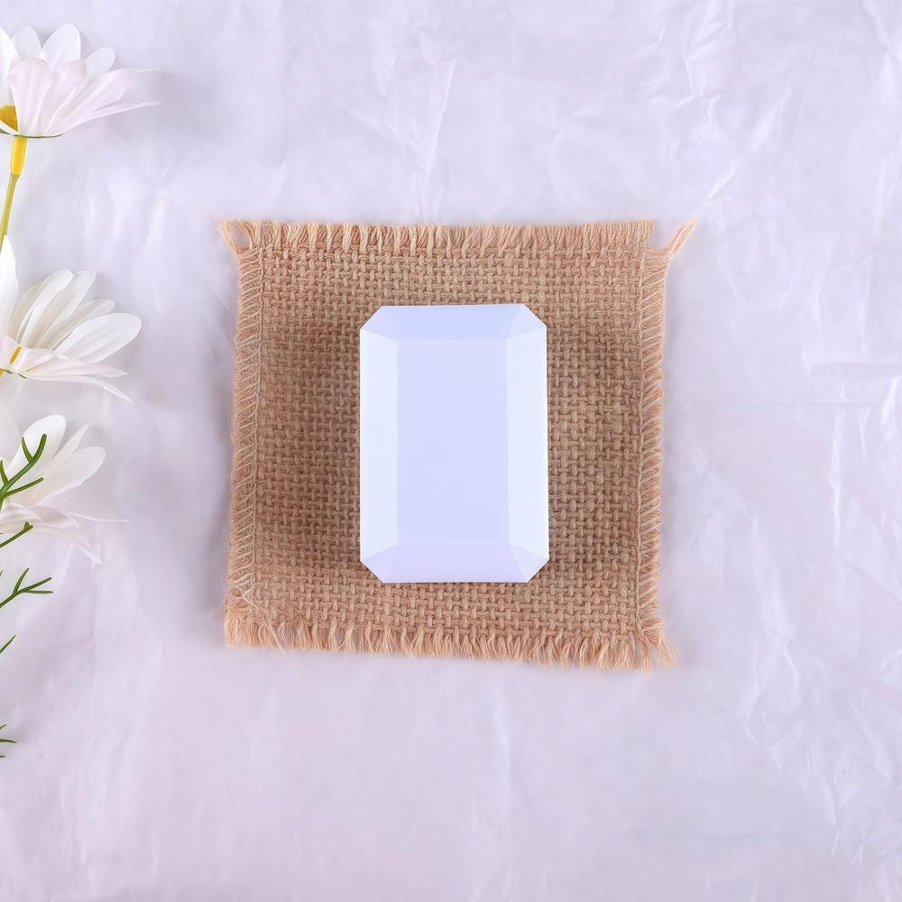

Contact lens case, solid color simple portable mini flip cover press fit double box. Solid color minimalist design.zwq