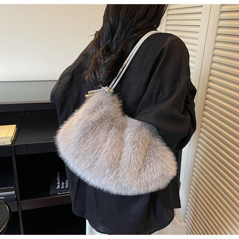 Zaino Foderato in Pelliccia con Singolo Spallaccio, Piccolo e Chic, Perfetto per Tutte le Occasioni, Borsa Tote Morbida e Soffice