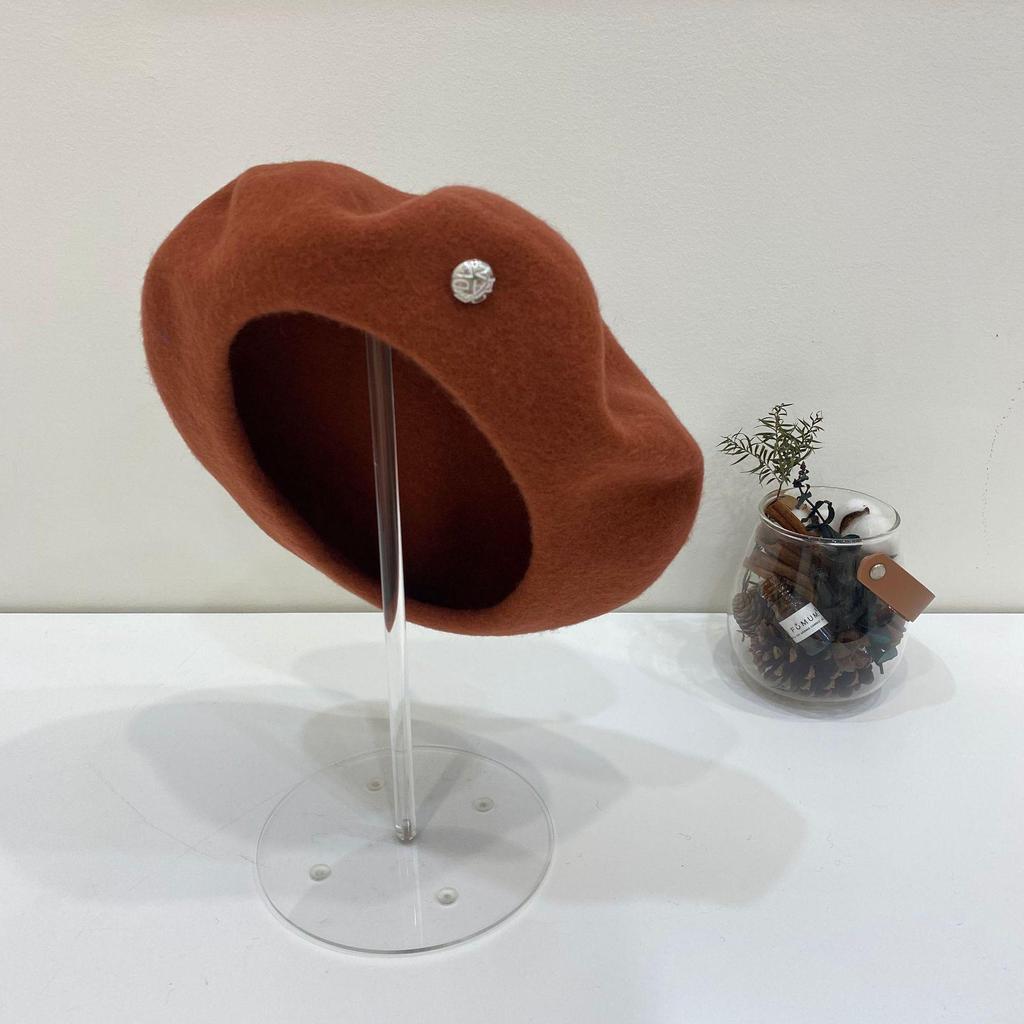 Women's High-Quality Wool Beret: Buttoned, Retro Style, Solid Color, Versatile Hat for Autumn and Winter