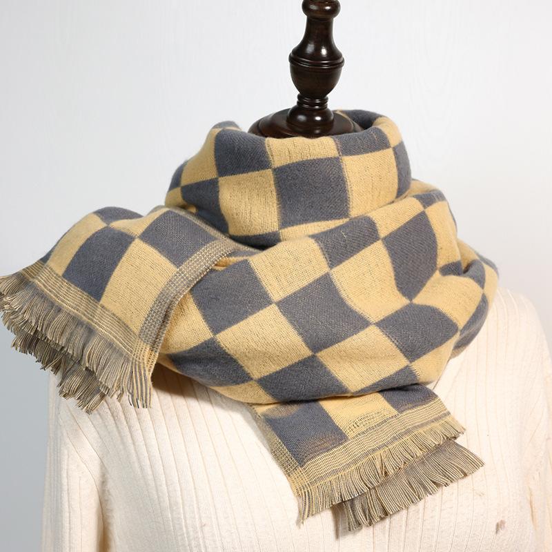 

Новый клетчатый шарф женский многоцветный теплый модный клетчатый шарф 2025 новый шарф из имитации кашемира 70*185cm