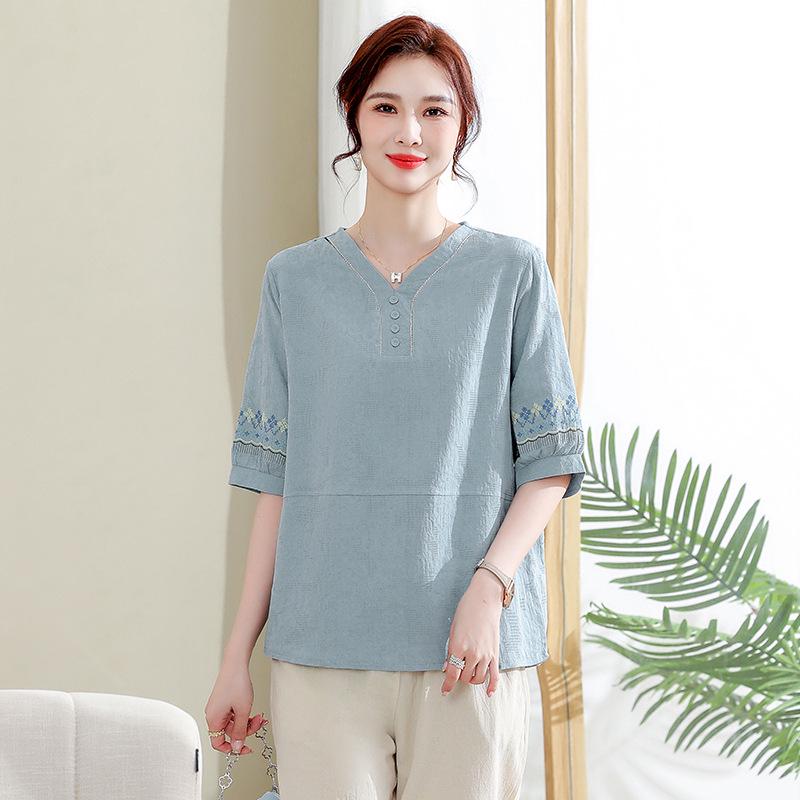 2026 Summer Artistic Retro Print V-neck Plus Size Casual Short Sleeve Women s Top 2XL (for 52.5-60 kg)