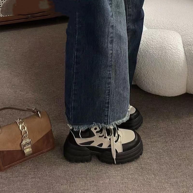 Damen Sportschuhe im amerikanischen Stil Plateauschuhe Retro Muffin Erhöht durch High-Top Casual Daddy Schuhe