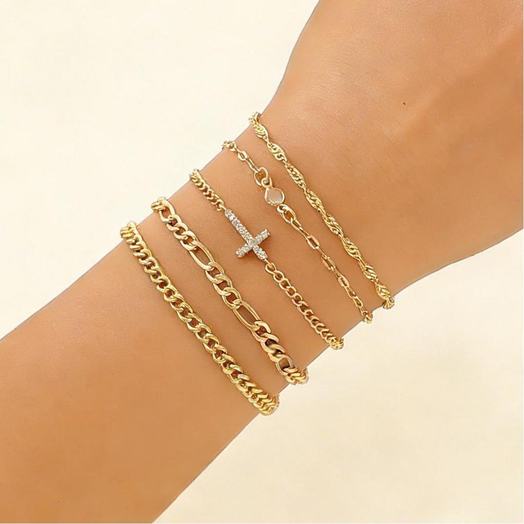 Set de Pulseras de Diamantes de Aleación: Pulseras Punk Apilables de Estilo Europeo y Americano para Mujer (4 piezas)