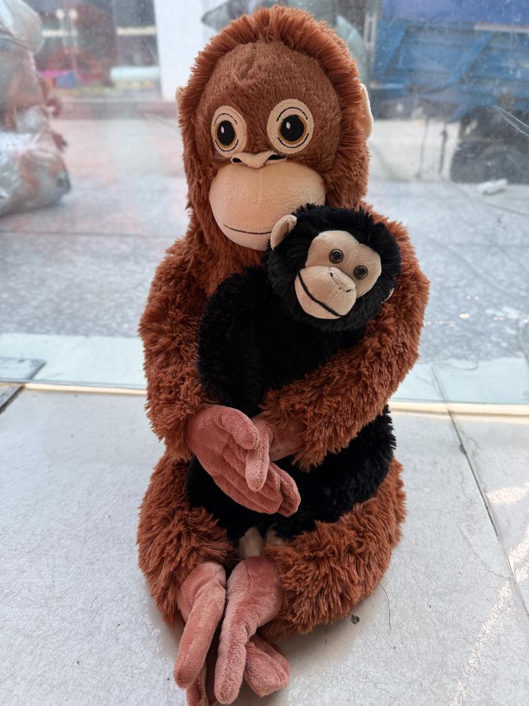 Cartoon Punch Monkey Plush Doll Brown Chimpanze Mom And Black Monkey Baby Together Animal Stuffed Doll Home Decor Gift For Kids