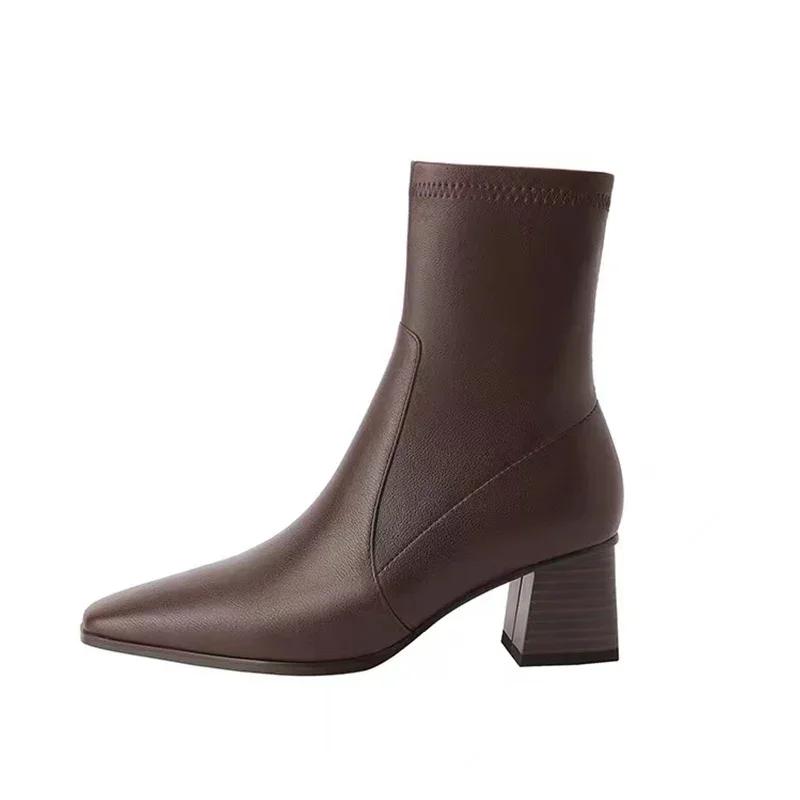 Moda Nuevos Botines Chelsea Zapatos de Mujer Tobillo Grueso Gótico Tacones Medios 2024 Marca Invierno Moda Botas de Punta Motocicleta Botas Mujer