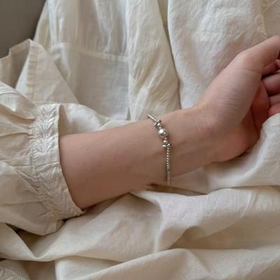 Elegant Women's Versatile Chinese Style Circular Bracelet - High-End, Light Luxury Elastic Rope Design