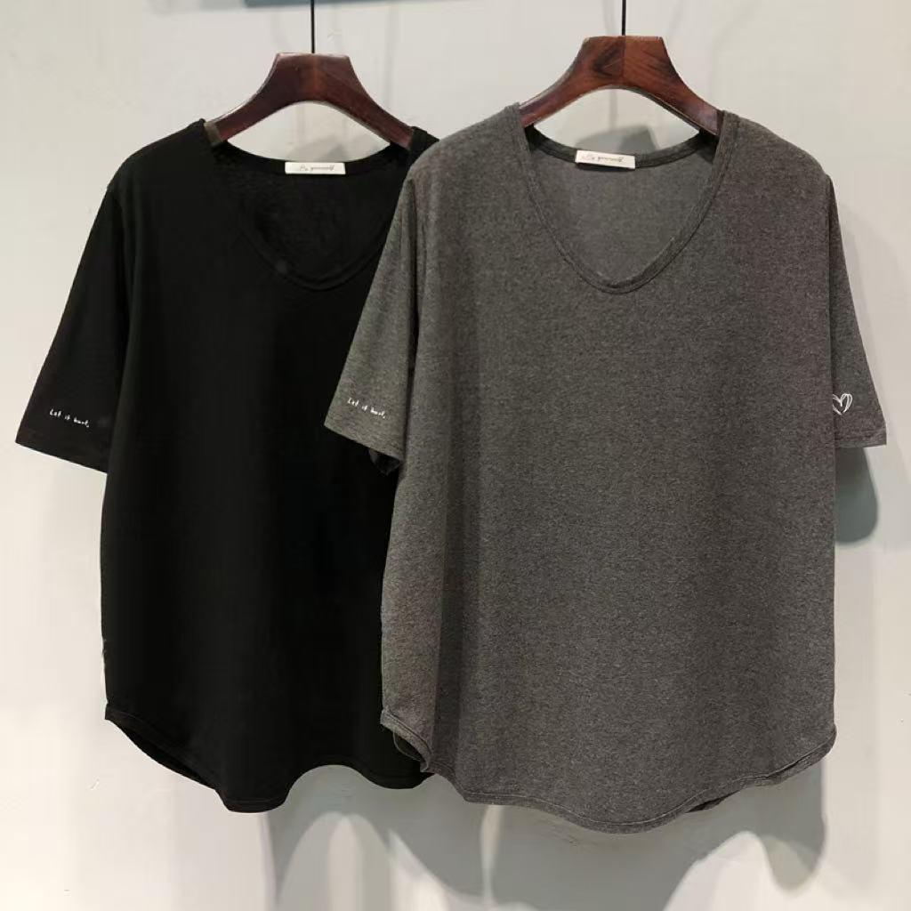 Plus Size Summer 2025 V-Neck Heart Short Sleeve Women's Loose Slimming T-Shirt