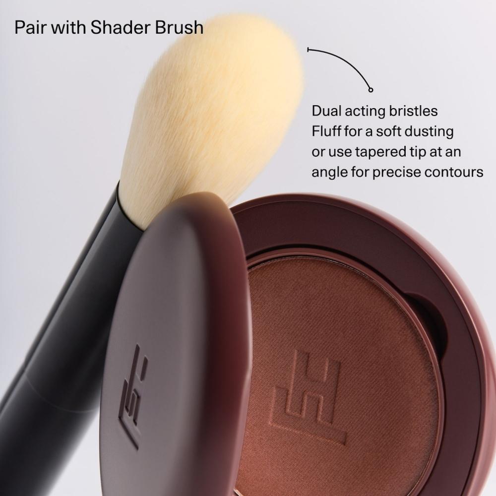 Fara Homidi Essential Bronzer Nachfüllbares Kompaktgehäuse 0,12 Unzen 3,5 g Lumen Tan Mit Goldenen Untertönen