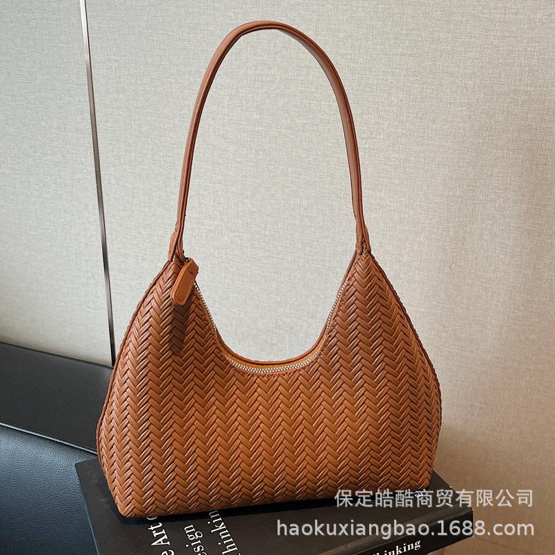 Underarm Bag Women's 2025 New High-end Large-capacity Retro Shoulder Bag Daily Work Commute Messenger Bag