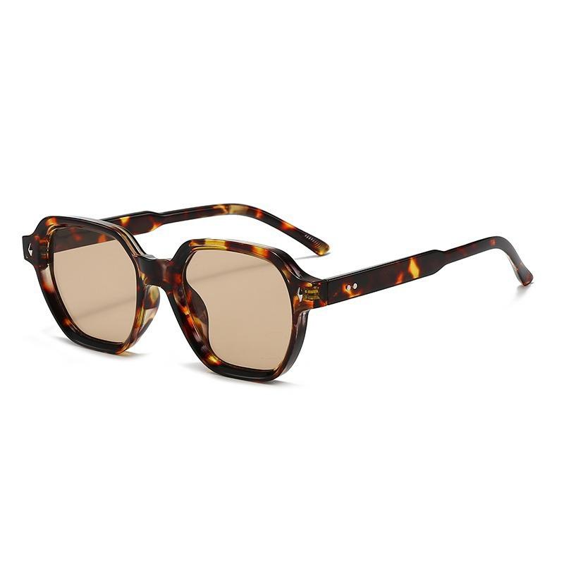 Retro Square Frame Rivet Sunglasses - UV Protection Versatile Sunglasses for Men