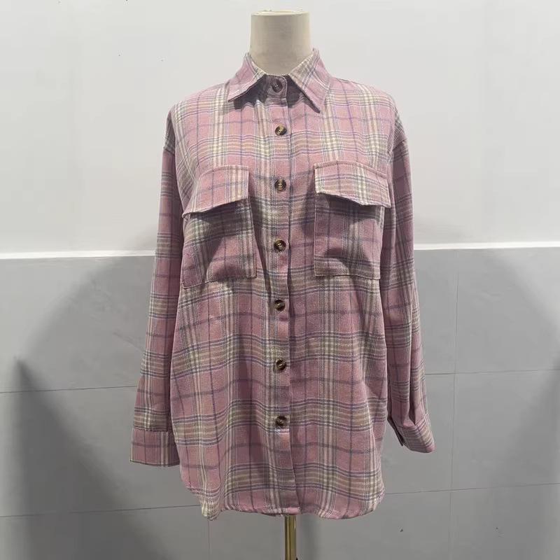 2026 Women's Autumn-Winter Loose Plaid Pocket Shirt: Casual European & American Style