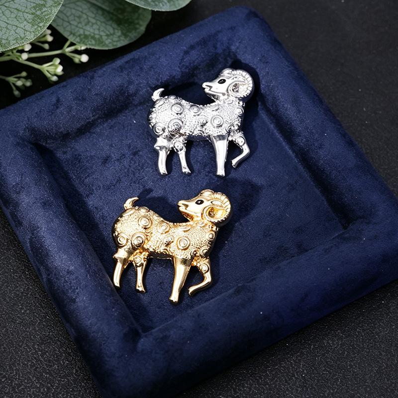 Unisex Sheep Brooch for Women Men Cute Year of The Goat Animal Pin Durable Alloy for Daily Wear Office Party Gift