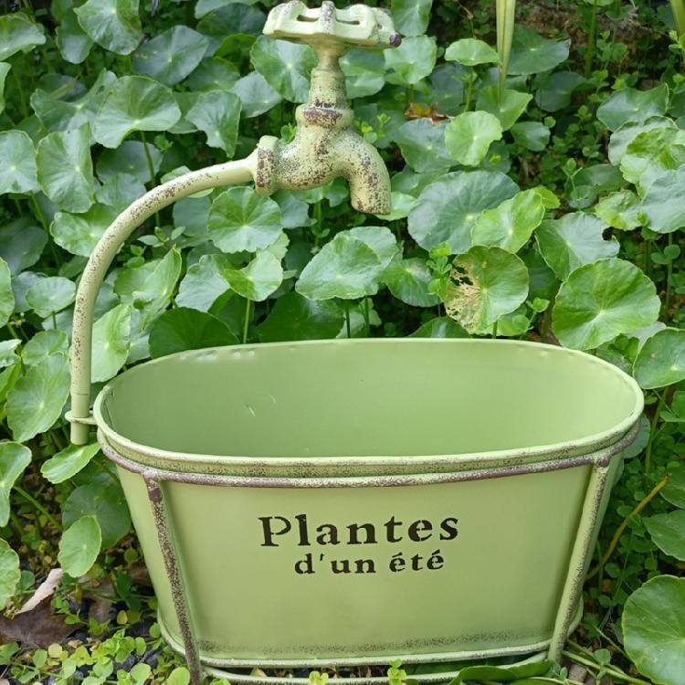 Green Ovals Planter With Decorative Spout High Leg Flower Stand Outdoor Planter For Garden Balcony