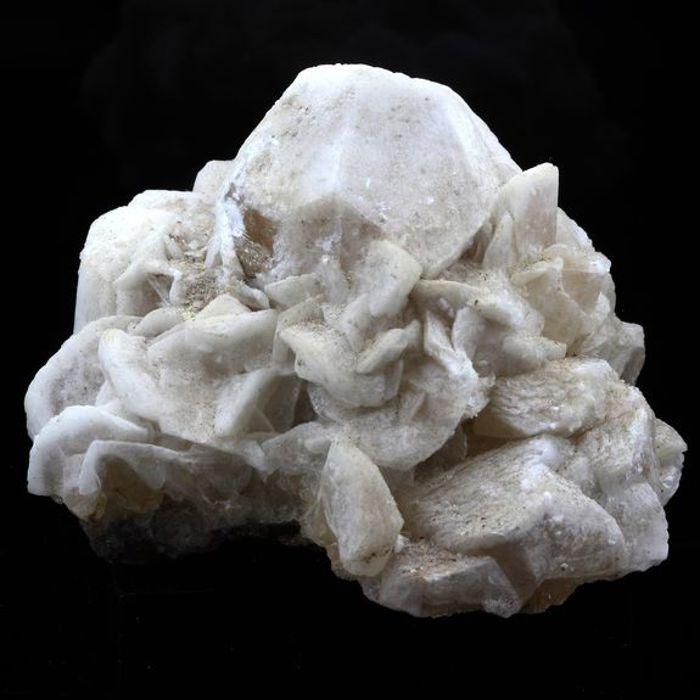 Pierres et Minéraux. Calcite. 883.5 ct. Les Bondons, Lozère, France.