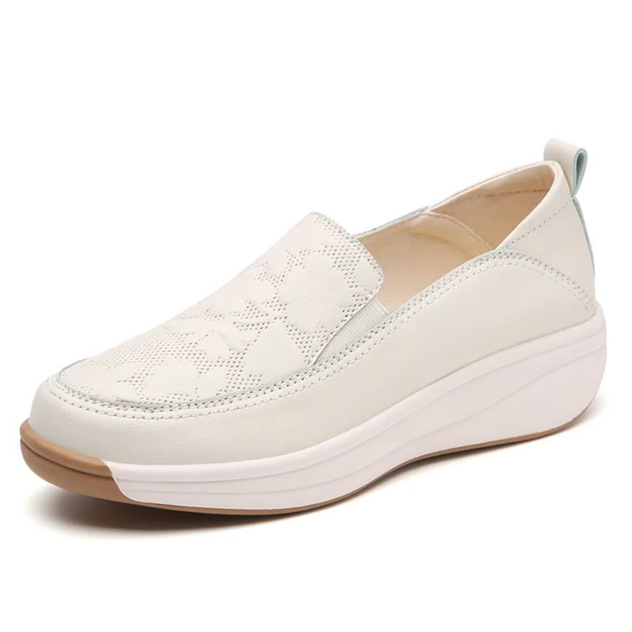 2025 Thick Soles Add Women Plus 43 Casual Sports Women's Shoes 100% Leather Breathable Light Fashion Single Shoes Walking Shoes