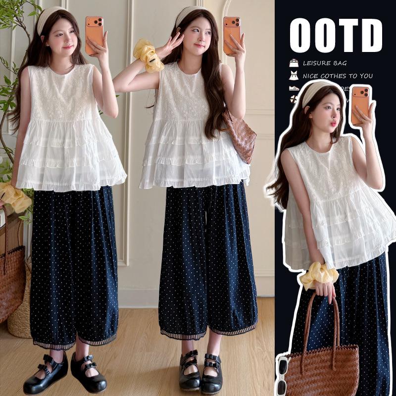 Korean Style Maternity Set: White Polka Dot Shirt & Embroidered Pants XL