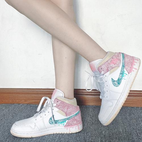 Air Jordan Air Jordan 1 Mid SE Ice Cream GS DD1666-100