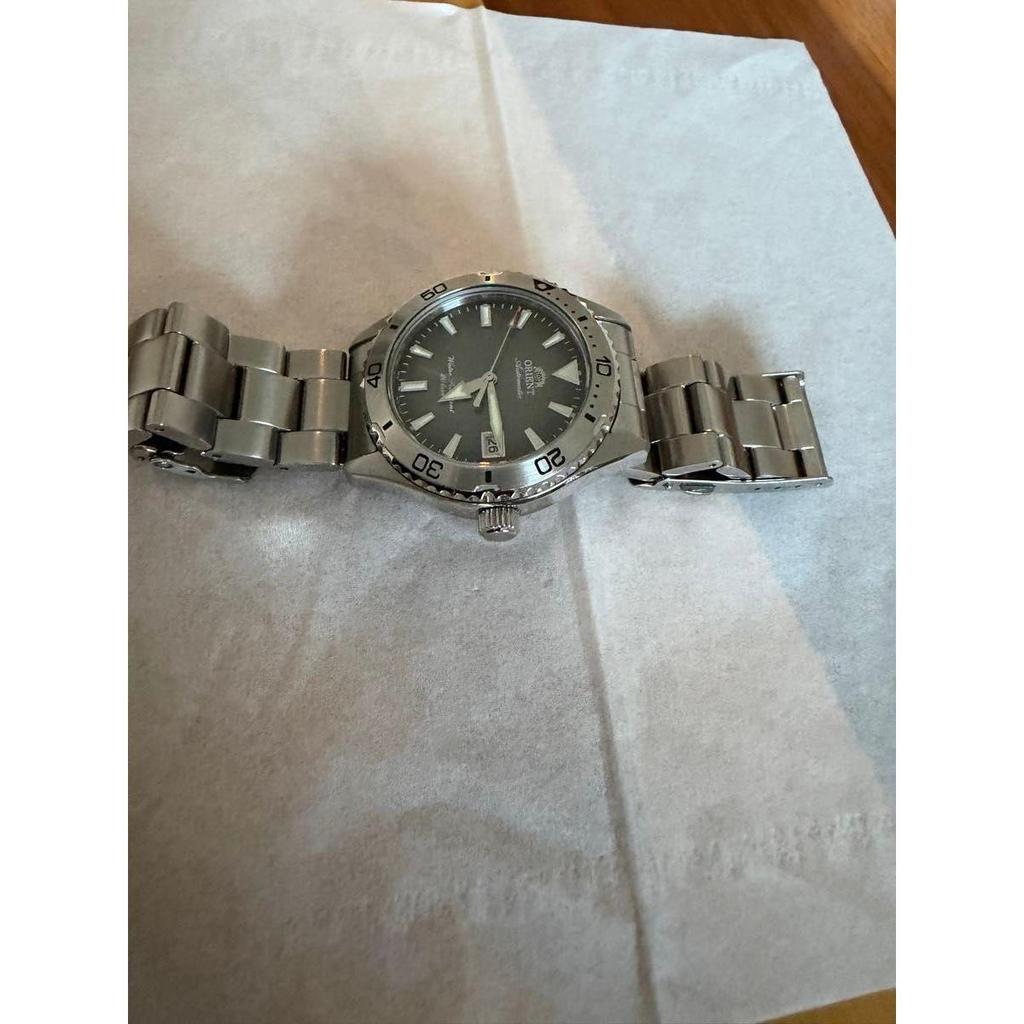 Used ORIENT Automatic men's watch 20 ATM waterproof Japanese Mako 40 diver's watch, model number RA-AC0Q13E.