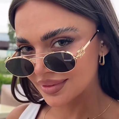 Lüks Marka Metal Çift Köprülü Güneş Gözlüğü Kadınlar ve Erkekler İçin UV400 Korumalı Güneş Gözlükleri Alaşım Oval Gözlükler Harf MM Gölgeler