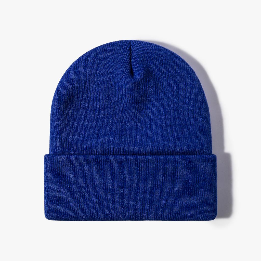Unisex Korean-Style Embroidered Wool Beanie for Autumn/Winter – Slimming Look, Ideal for Outdoor Activities