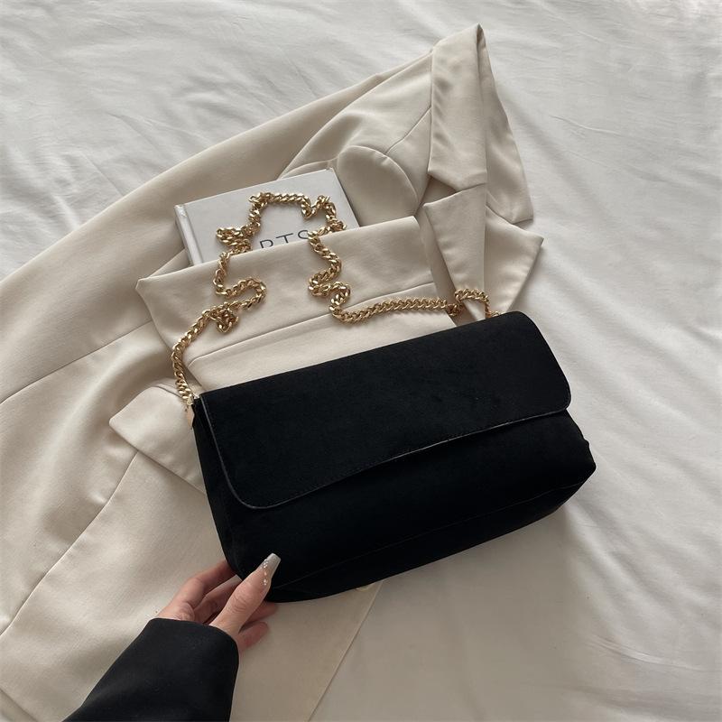 

Niche design commuter autumn and winter new fashion trendy versatile daily shoulder bag women s messenger small square bag