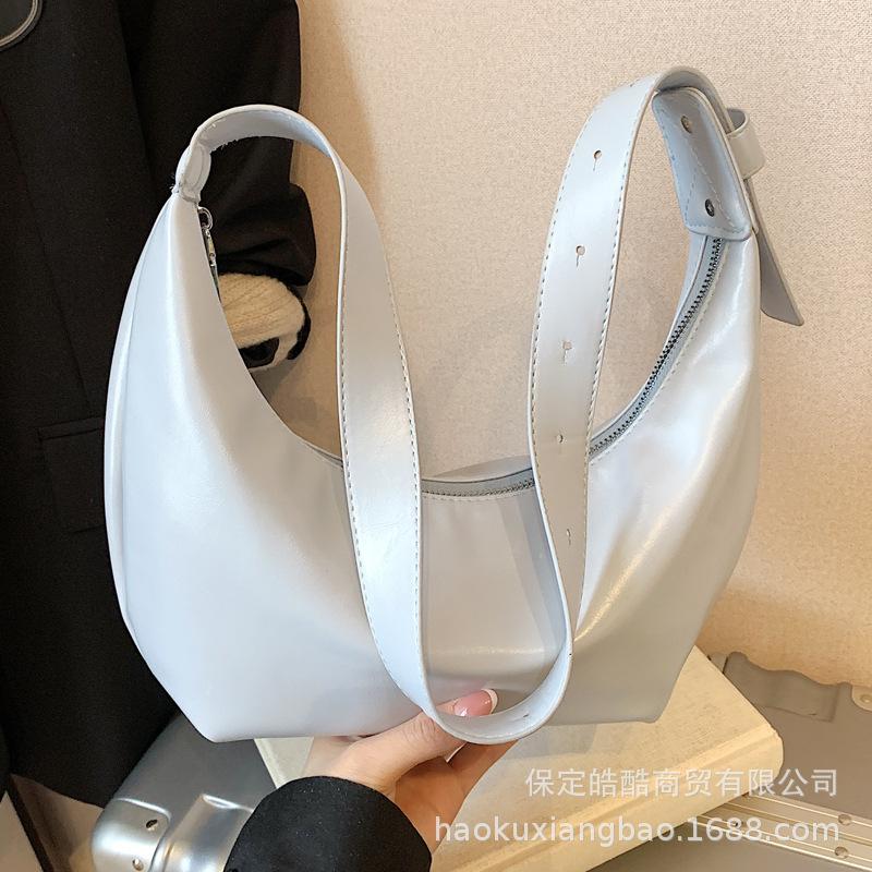 This Year, the Popular Super-popular Niche Design Bag 2025 New Women's Bag Spring and Summer Foreign Style Versatile Messenger Bag Dumpling Bag