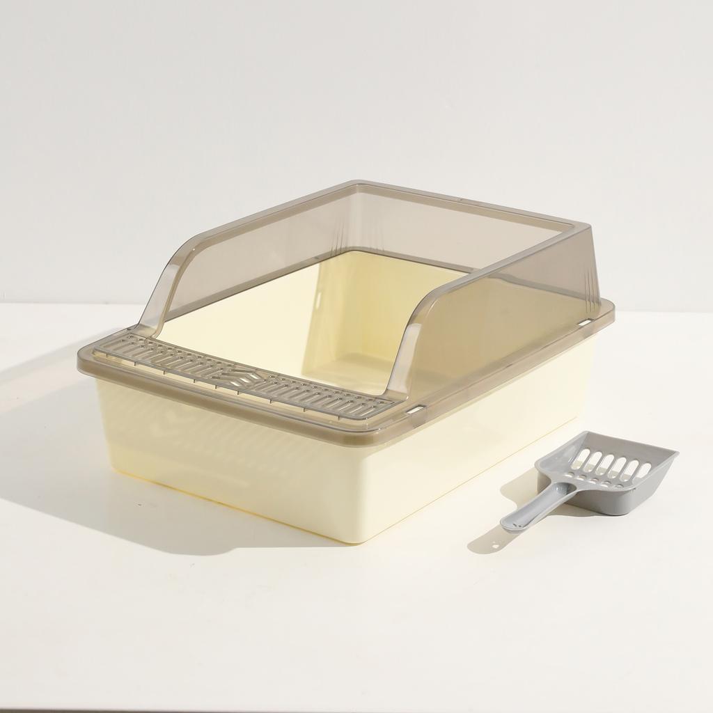 Kätzchen und Kätzchen spezielle Katzentoilette halboffene Katzentoilette halbtransparente quadratische Katzenstreu Katzenscheißebecken Katzenzubehör