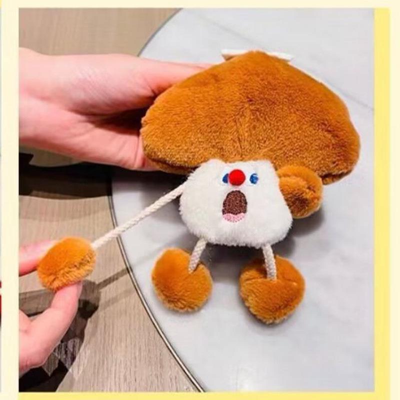 Screaming Veggies Plush Earphone Pouch: Fun Decompression Drawstring Bag & Cute Claw Machine Doll Gift