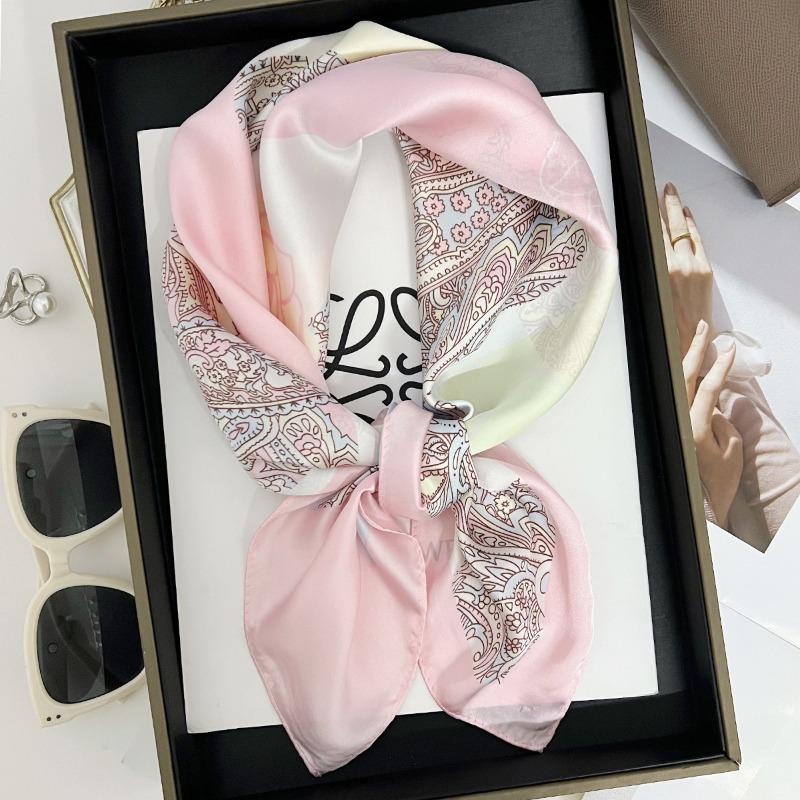 68Cm Cashew Flower Rose Pattern Silk Scarf Women'S Simulated Silk Fresh And Elegant Versatile Fashion Decorative Square Scarf