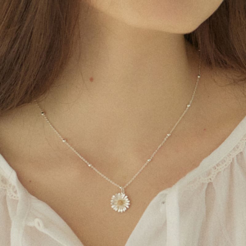 Ourhope Daisy Chain Necklace - Silver