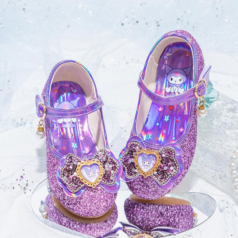 Buty księżniczki fioletowe Kuromi buty do występów dla dziewczynek małe dziewczynki buty na jeden sezon wiosna i jesień wysokie obcasy wybieg miękka podeszwa skórzane dla dzieci