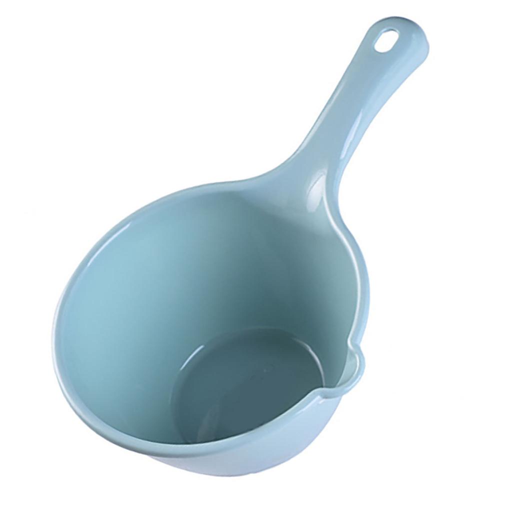 Plastic Water Ladle Bath Ladle Dippers Water Bath Scoop Bathroom Water Scoop Cup Home Essential for Watering Flowers