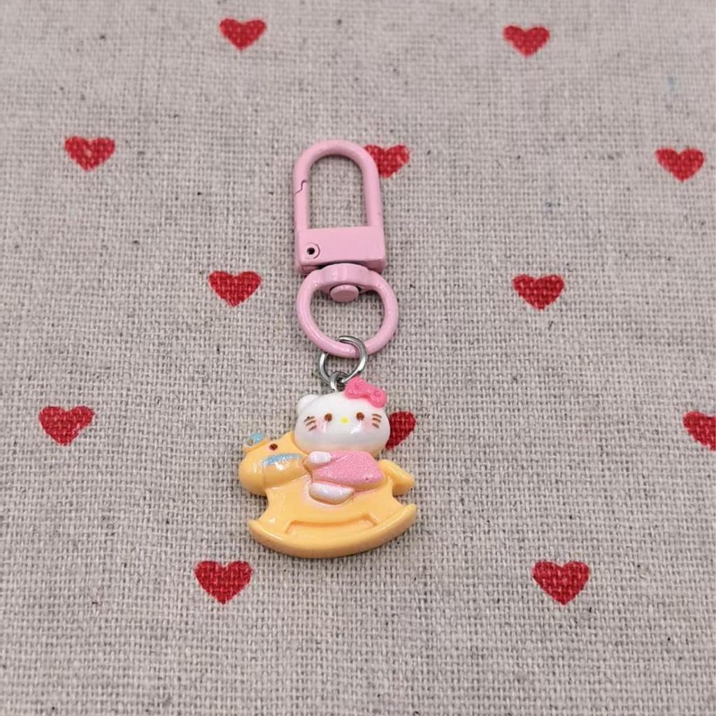 Versatile Cute Cartoon Cat Resin Pendant Backpack Charm for Students and Kids Keychain