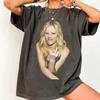 Avril Lavigne Vertical Middle Finger T Shirt Retro Shirt Summer New Unisex Casual Fashion Y2K Cotton T Shirt