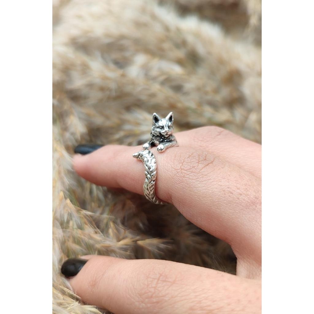 Antique Silver Plated Wrapped Cat Shaped Adjustable Ring