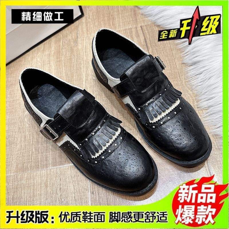 Soft leather version~ engraved Brock small leather shoes women's horse leather British style retro round head thick heel fringed Munch single shoes