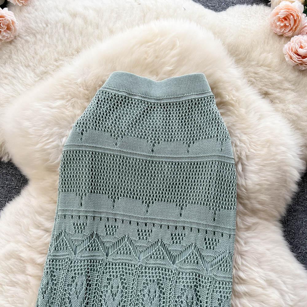 Autumn and Winter New Korean Medium-length Paragraph Elastic Hip Hook Flowers Wisp Niche Irregular Half-body Skirt