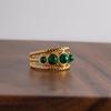 Klassischer minimalistischer offener Ring mit fünf grünen Malachitkreisen - Damenschmuck